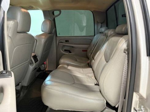 Used 2007 GMC Sierra 2500 SLT w/ Heavy-Duty Power Package AWD/4WD image 15