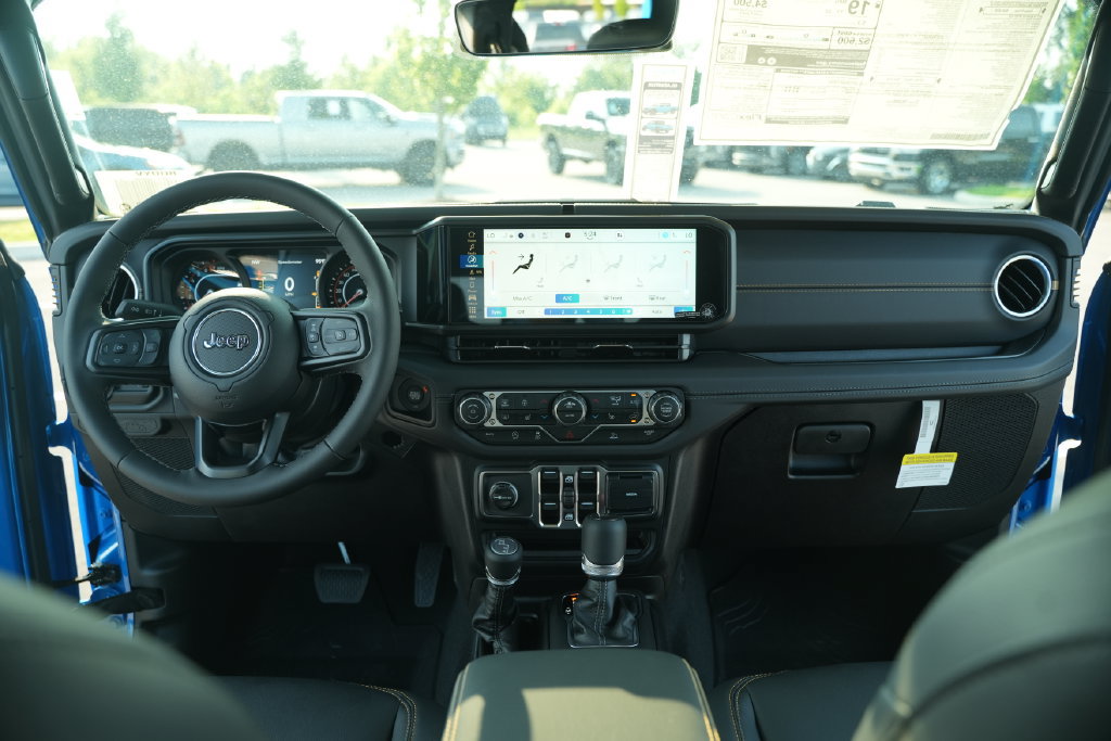 New 2026 Jeep Gladiator Sport AWD/4WD image 22