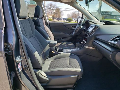 Used 2019 Subaru Forester Premium image 20