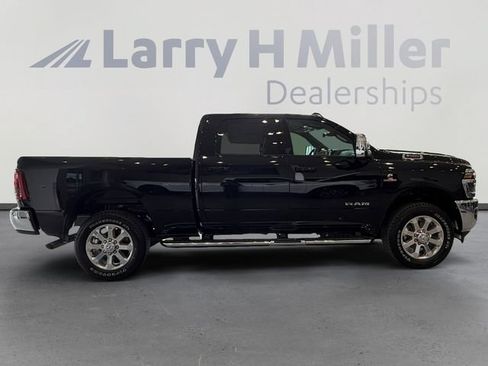 New 2026 RAM 2500 Laramie w/ Towing Technology Group AWD/4WD image 6