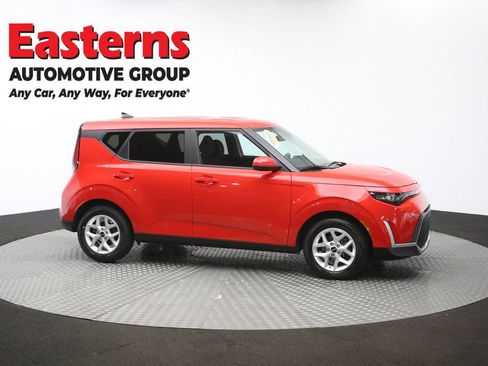 Used 2025 Kia Soul LX w/ LX Technology Package image 46