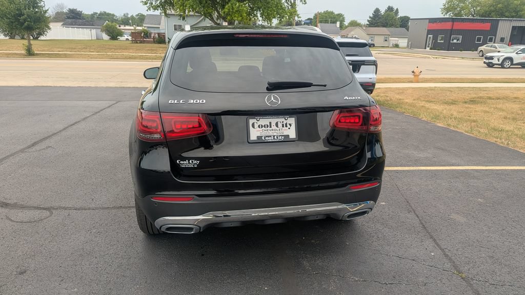 Used 2022 Mercedes-Benz GLC 300 4MATIC image 6