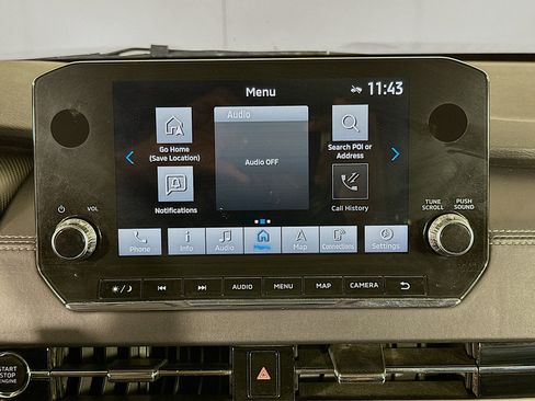 Used 2024 Mitsubishi Outlander SE image 19