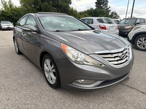 Used 2011 Hyundai Sonata Limited w/ Navigation Pkg 5 FWD image 1