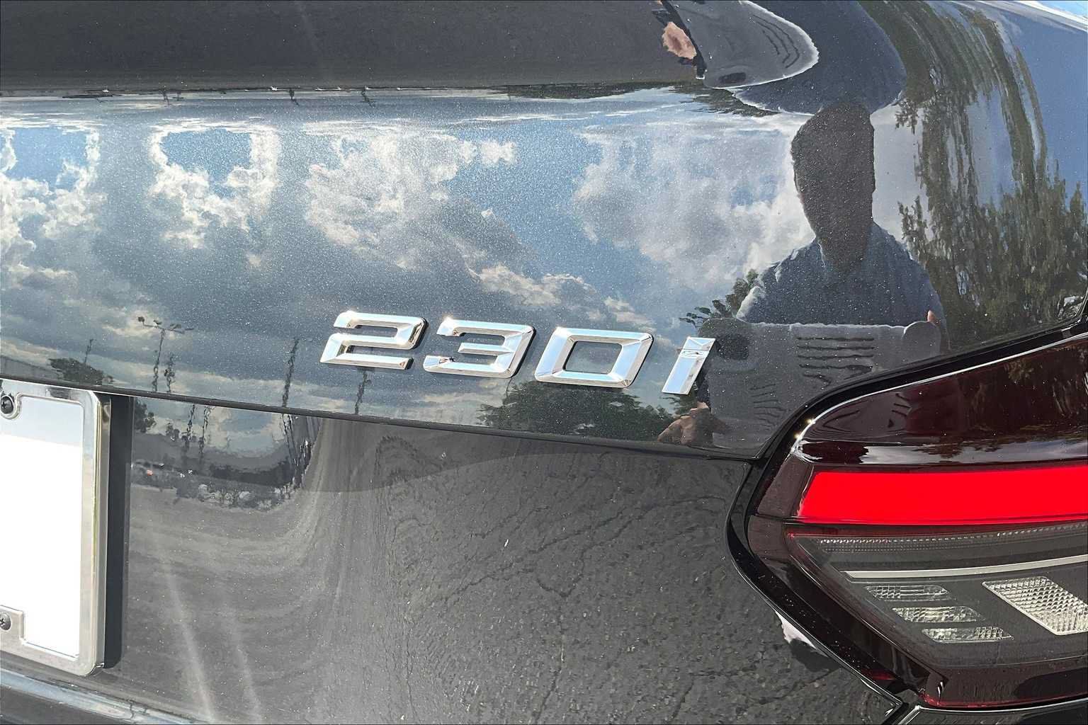 New 2025 BMW 230i Coupe w/ Premium Package RWD image 16