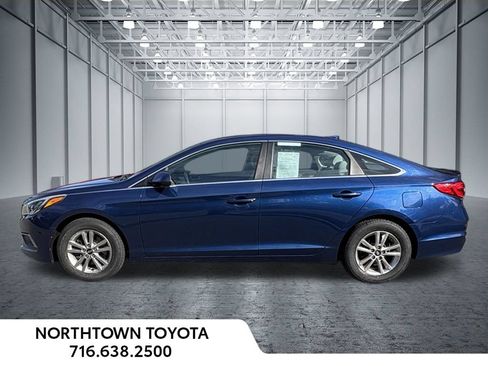Used 2017 Hyundai Sonata SE FWD image 14