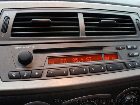 Used 2004 BMW Z4 3.0i image 17