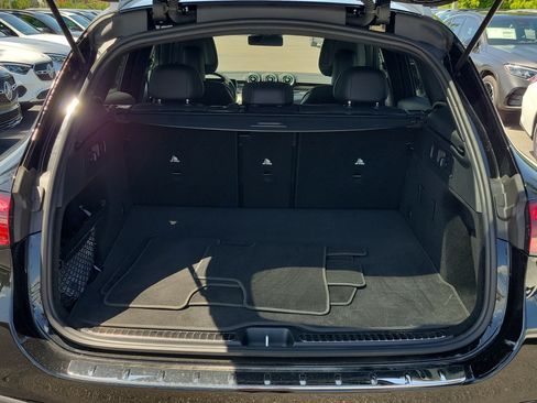 Certified 2026 Mercedes-Benz GLC 300 4MATIC image 9
