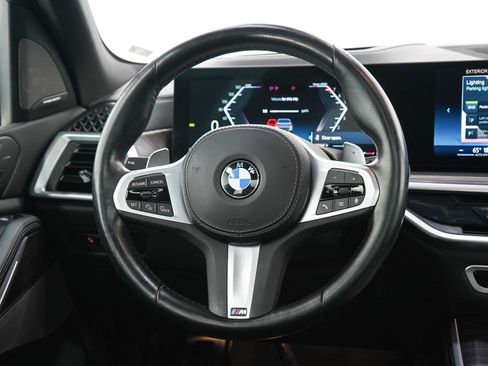 Used 2024 BMW X5 xDrive40i w/ M Sport Package AWD/4WD image 17