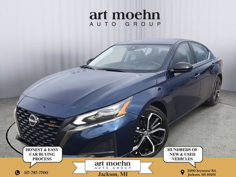 Used 2024 Nissan Altima 2.5 SR FWD image 1