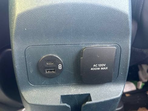 Used 2022 Ford Maverick Lariat w/ Lariat Luxury Package AWD/4WD image 14