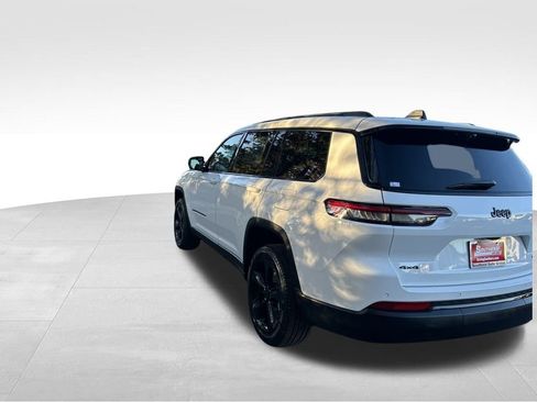 New 2025 Jeep Grand Cherokee L Limited w/ Luxury Tech Group II image 4