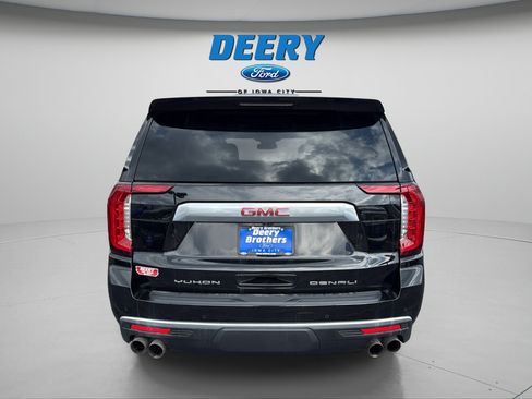 Used 2023 GMC Yukon Denali AWD/4WD image 11