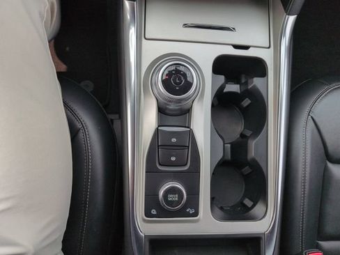 Certified 2023 Ford Explorer XLT w/ Equipment Group 202A AWD/4WD image 45