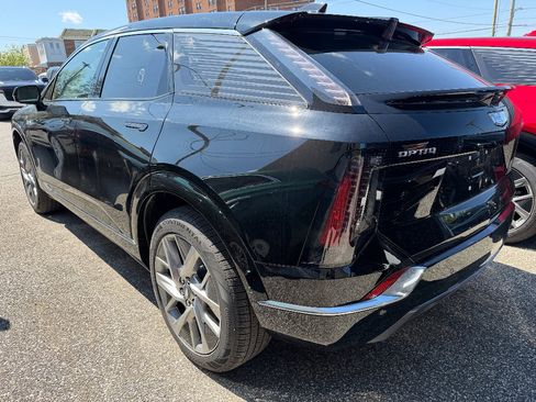 New 2026 Cadillac Optiq Luxury 1 AWD/4WD image 4