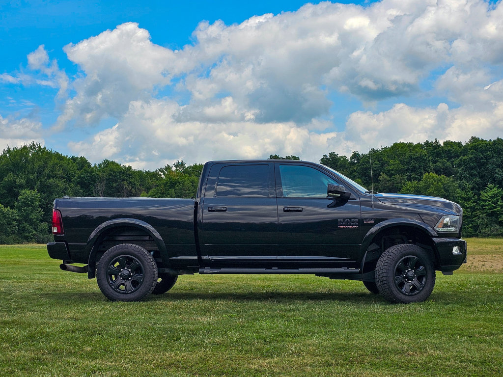Used 2018 RAM 2500 Laramie w/ Sport Appearance Group AWD/4WD image 2
