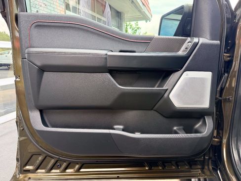 Used 2025 Ford F150 Raptor AWD/4WD image 18