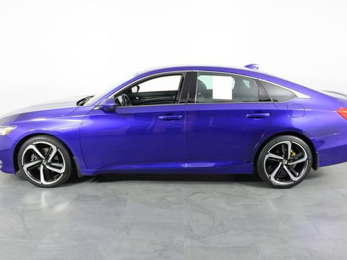 Used 2018 Honda Accord Sport image 13