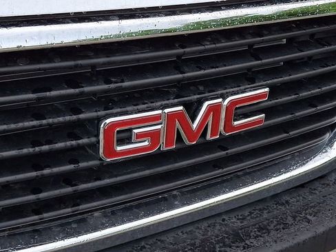 Used 2024 GMC Savana 2500 w/ Driver Convenience Package RWD image 10