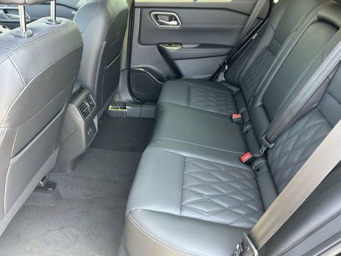 New 2026 Nissan Rogue Platinum image 14