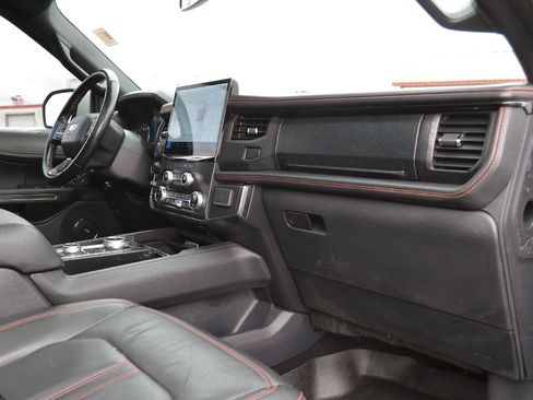Used 2022 Ford Expedition Max Limited image 38