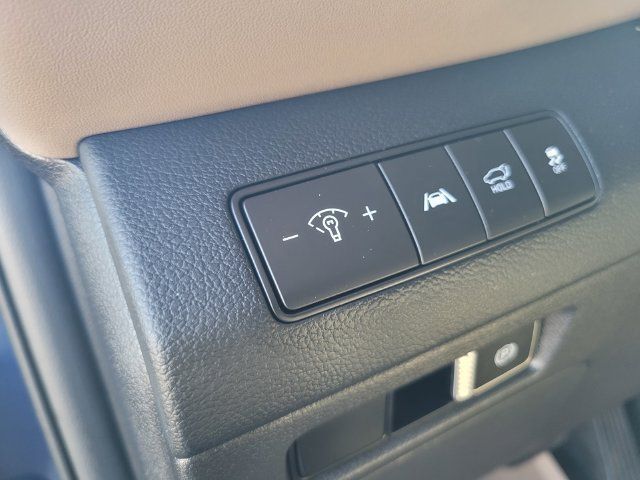 Used 2023 Hyundai Santa Fe SEL AWD/4WD image 17