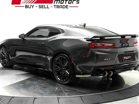 Used 2018 Chevrolet Camaro ZL1 RWD image 11