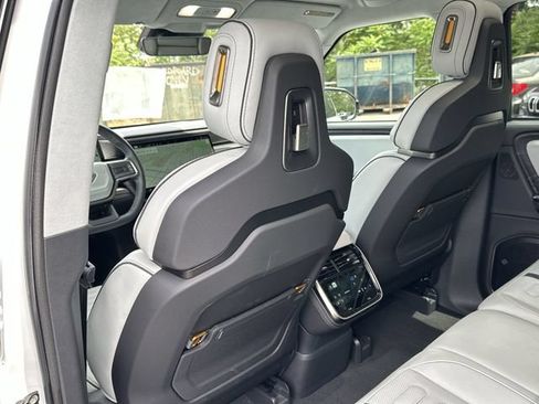 Used 2024 Rivian R1S Adventure AWD/4WD image 23