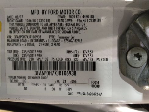 Used 2018 Ford Fusion SE FWD image 33