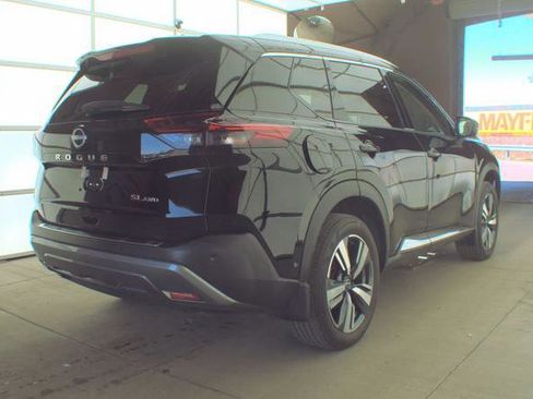 Certified 2023 Nissan Rogue SL w/ SL Premium Package AWD/4WD image 2