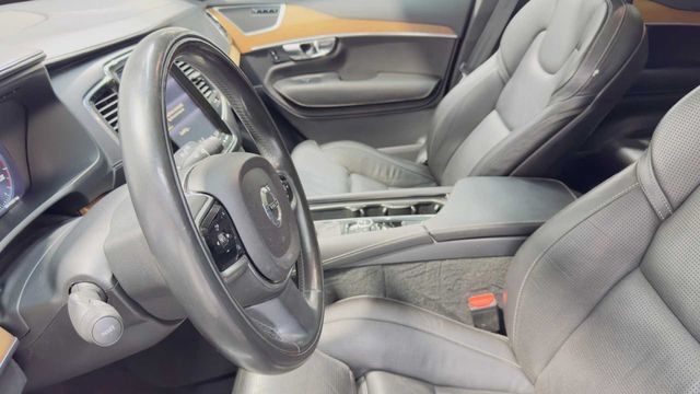 Used 2016 Volvo XC90 T5 Inscription w/ Vision Package AWD/4WD image 24