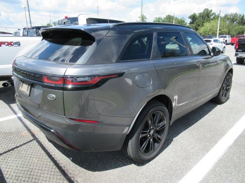 Used 2019 Land Rover Range Rover Velar S AWD/4WD image 3