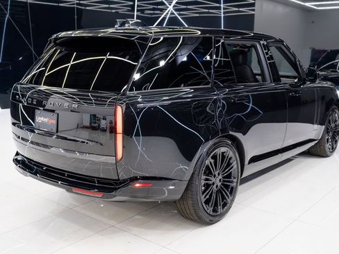 Used 2026 Land Rover Range Rover Long Wheelbase SE AWD/4WD image 18