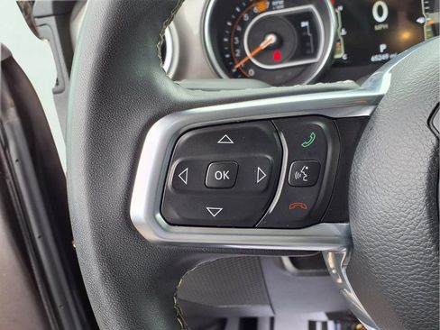 Used 2023 Jeep Wrangler Unlimited Sahara AWD/4WD image 14