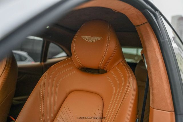 Used 2021 Aston Martin DBX AWD/4WD image 28