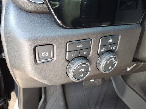 Used 2026 Chevrolet Silverado 1500 LT w/ Protection Package AWD/4WD image 25