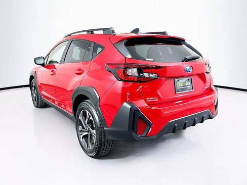 Used 2024 Subaru Crosstrek 2.0i Premium image 5