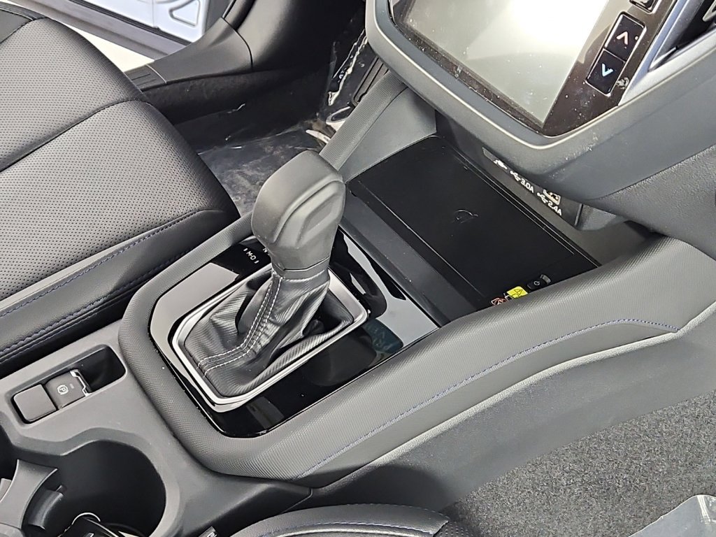 Certified 2025 Subaru Forester Limited AWD/4WD image 15