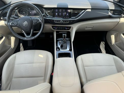 Used 2019 Buick Regal Essence w/ Driver Confidence Package I AWD/4WD image 2