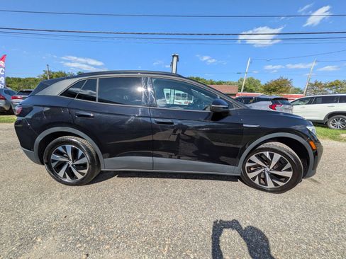 Used 2023 Volkswagen ID.4 Pro AWD/4WD image 6