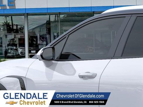 New 2026 Chevrolet Blazer EV LT image 12