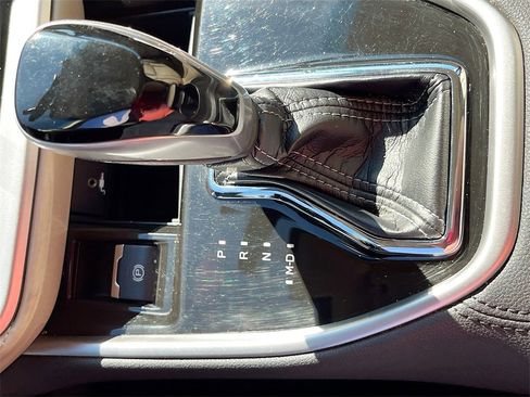 Used 2022 Subaru Legacy Limited w/ Popular Package #3 image 17