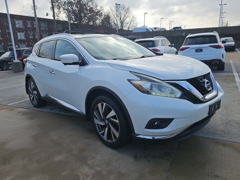 Used 2015 Nissan Murano Platinum image 2
