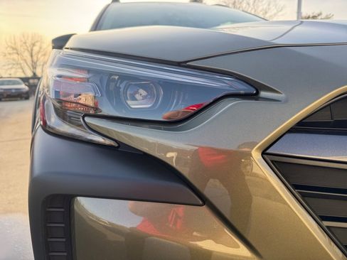 Used 2025 Subaru Outback Limited w/ Popular Package #2 image 28