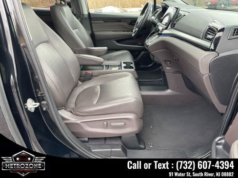 Used 2020 Honda Odyssey Elite image 25