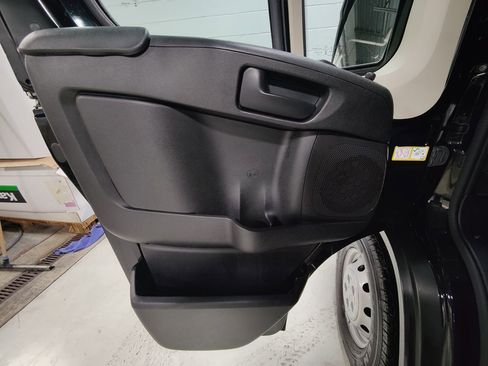 Used 2022 RAM ProMaster 2500 image 18