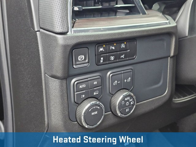 Used 2025 Chevrolet Tahoe Premier AWD/4WD image 29
