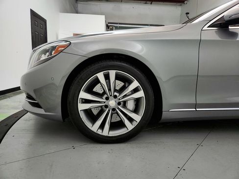 Used 2014 Mercedes-Benz S 550 Sedan image 33