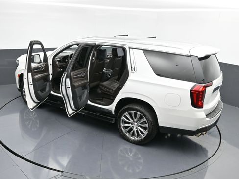 Used 2021 GMC Yukon Denali image 38