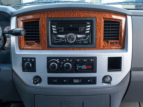 Used 2007 Dodge Ram 1500 Truck Laramie AWD/4WD image 22